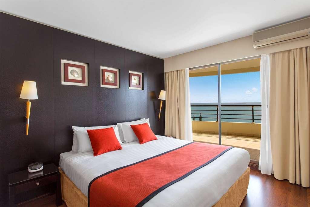 Ramada Hotel & Suites By Wyndham Noumea Quarto foto
