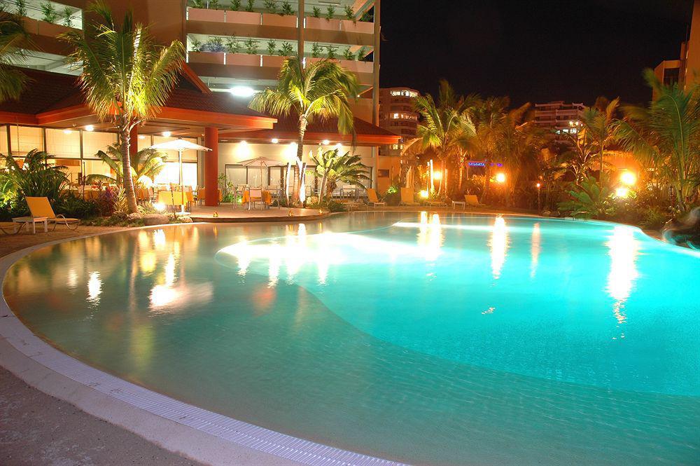 Ramada Hotel & Suites By Wyndham Noumea Exterior foto