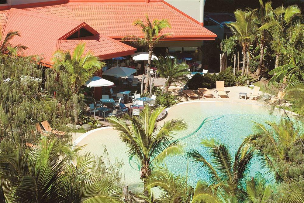 Ramada Hotel & Suites By Wyndham Noumea Exterior foto